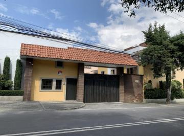 Casa en condominio · 327m² · 4 Recámaras · 2 Estacionamientos · Casa en Venta en Condominio Horizontal en Olivar de Los Padres