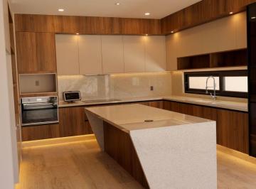 Casa de 4 habitaciones, Querétaro · Encantamiento, Frente a Área Verde - Altozano