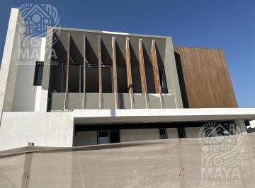 Casa · 391m² · 3 Recámaras · 3 Estacionamientos · Casa en Preventa, Lagos, Lomas Norte, Campanario, Querétaro