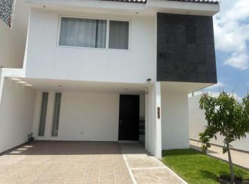 Casa de 5 habitaciones, Querétaro · Casa en Venta en Colinas de Juriquilla