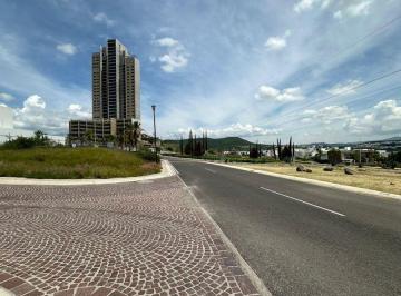 Terreno / Lote , Querétaro · Terreno Habitacional en Venta. Calle Principal, Cumbres del Lago Juriquilla, Queretaro