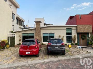 Casa · 200m² · 3 Recámaras · 4 Estacionamientos · Casa en Venta de un Nivel en Privada con Seguridad 24/7 en Tlalpan en Oportunidad por $7,950,000