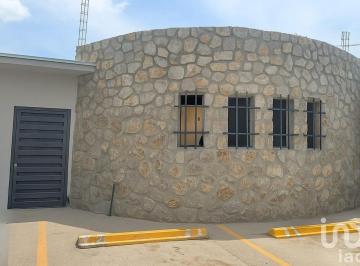 Edificio · 622m² · 10 Recámaras · 10 Estacionamientos · Conjunto Habitacional en Venta, 10 Departamentos