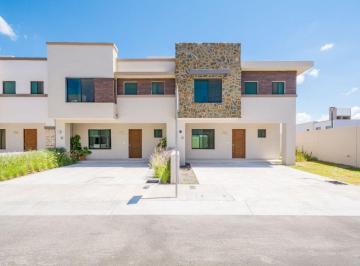 Casa en condominio de 3 habitaciones, Querétaro · Casa Nueva en Venta en Condominio Oliveto, La Vista Residencial