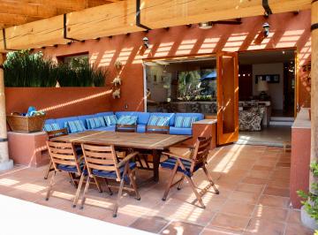 Casa en condominio de 4 habitaciones, Valle de Bravo · Casa en Condominio con Club Náutico - Valle de Bravo