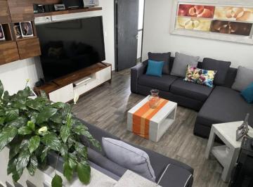 Casa · 350m² · 3 Recámaras · 4 Estacionamientos · Casa en Renta Amueblada en Ibiza Metepec