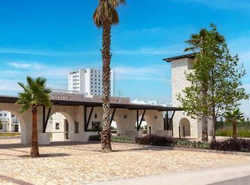 Casa en condominio de 4 habitaciones, Querétaro · Casa en Venta en Torre de Piedra El Salitre, Queretaro
