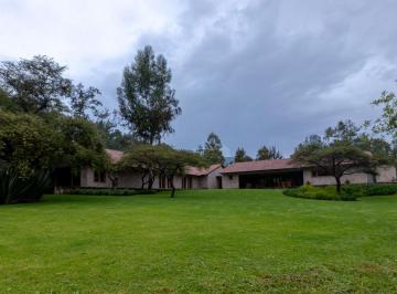 Casa en condominio de 4 habitaciones, Tapalpa · Casa en Rancho Pinto 7,000 m de Terreno