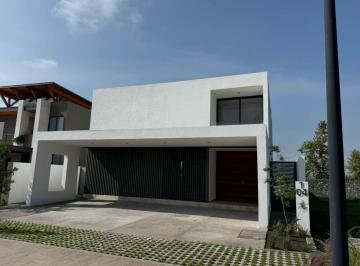 Casa en condominio de 4 habitaciones, Querétaro · Residencia Nueva en Venta en Condominio Aragon, Fracc. La Espiga, Queretaro