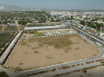 1 · Terreno en Zona Universitaria