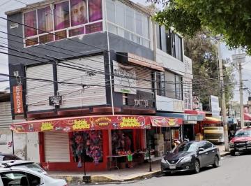 Local comercial · 30m² · Rento Local Comercial Sobre Av y Esquina en Bosques de Aragon
