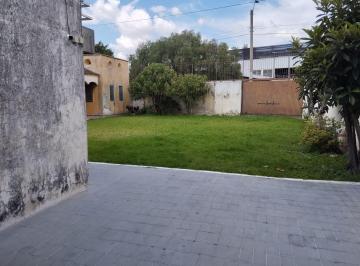 Casa · 644m² · 4 Recámaras · 10 Estacionamientos · Casa en Venta en Av Niños Heroes Guadalajara