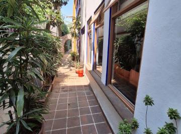 Casa de 4 habitaciones, Coyoacán · Casa en Venta en Barrio La Concepción, La Conchita, Coyoacán Amplia E Iluminada.