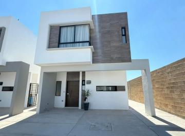 1 · Casa en Venta en Provenia Residencial, Torreón, Coah.