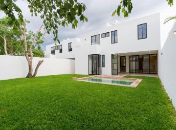 Casa de 4 habitaciones, Mérida · Oportunidad Única: Espectacular Casa Contemporánea en El Exclusivo Parque Central, Cholul