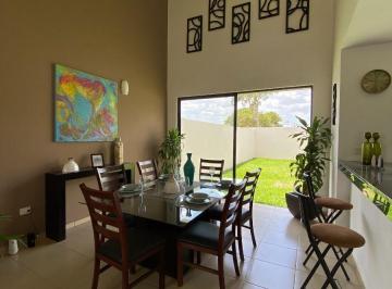 Casa de 3 habitaciones, Mérida · Casa en Venta Norte de Mérida