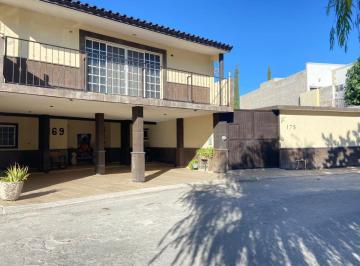 1 · Casa en Venta en Las Granjas, Gómez Palacio, Durango
