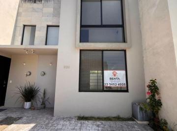 Casa de 2 habitaciones, Tlajomulco de Zúñiga · Casa en Renta en Zoi Sur - 2 Recamaras 1.5 Baños