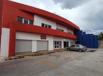 Local comercial · 60m² · 9 Estacionamientos · Renta de Local Comercial Muy Céntrico