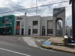 Local comercial · 79m² · Venta de Local en Plaza Las Quintas Para Inversionista