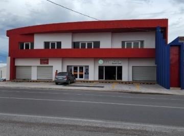 Local comercial · 60m² · 9 Estacionamientos · Renta de Local Muy Céntrico