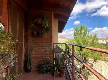 Casa · 238m² · 3 Recámaras · 3 Estacionamientos · Venta de Casa Una Planta Campestre del Bosque