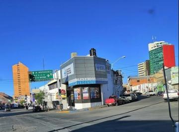 Local comercial · 9m² · Venta de 4 Locales Comerciales en El Centro