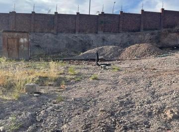 Terreno / Lote · 450m² · Terreno en Venta en Altozano