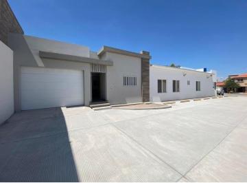 Oficina · 930m² · 20 Estacionamientos · Venta de Oficinas en Delicias
