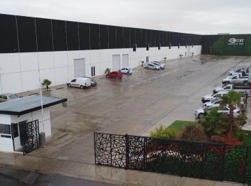 Bodega comercial · 1751m² · 3 Estacionamientos · Depósito - Riberas del Sacramento