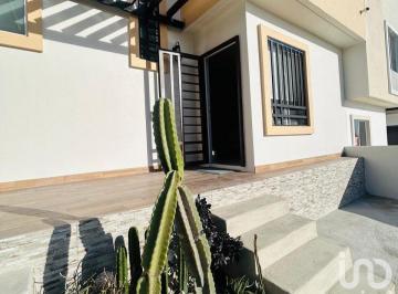 Casa · 80m² · 2 Recámaras · 2 Estacionamientos · Se Vende Casa con Precio Especial en Privada Victoria Residencial, Tijuana. (#4)