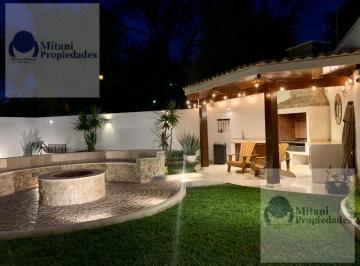 Casa · 3 Recámaras · 2 Estacionamientos · Casa en Mayorazgo Residencial