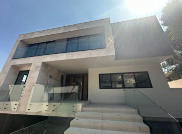 Casa de 4 habitaciones, Cuajimalpa de Morelos · Venta Casa en Bosques de Las Lomas