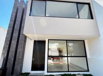 Casa en condominio de 2 habitaciones, León · Casa en Venta Mayorazgo del Carmen, 2 Recam, 2 Baños,1/2 Baño