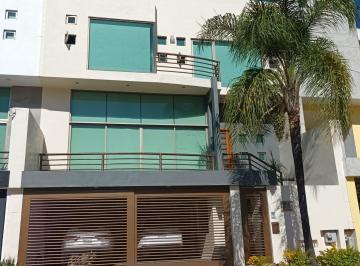 Casa de 3 habitaciones, Naucalpan de Juárez · Casa en Renta en La 6a. Sección de Lomas Verdes
