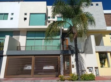 Casa de 3 habitaciones, Naucalpan de Juárez · Casa en Renta en La 6a. Sección de Lomas Verdes