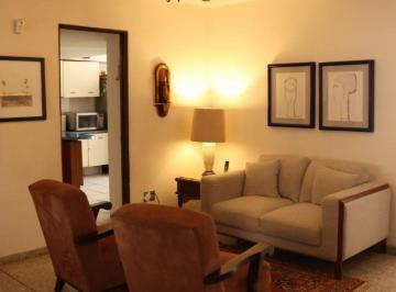 Casa de 4 habitaciones, Guadalajara · Casa en Venta en La Calle Más Tranquila de Zona Arcos Vallarta, " Casa Paris"