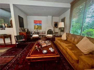 Casa de 3 habitaciones, Cuajimalpa de Morelos · Casa en Venta en Bosques de Las Lomas Privada de Los Ahuehuetes Sur