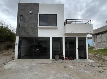 361e4e4f0194bbdb5b740afa792a1c8e6babdf2a7f07b2f16fbf819d4eaf5a47 · Casa en Venta en La Colonia Jardines de Buena Vista