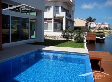 Casa en condominio · 450m² · 4 Recámaras · Isla Dorada Casa con Muelle en Venta