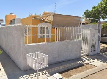 Casa de 3 habitaciones, La Paz · Casa en Venta en Valle del Mezquite, La Paz, Baja California Sur.