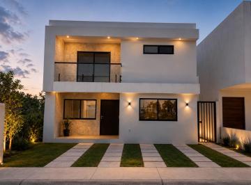 Casa de 4 habitaciones, Querétaro · Casa en Venta en Santa Elena Portalegre Querétaro Cerca de La Uaq y Plaza Galerias