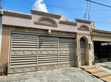 d4d7dbd3d40235eb3132124817242cc9c7b773047c4aa254b651e76c1ab4b479 · Casa en Venta Cumbres 2do Sector