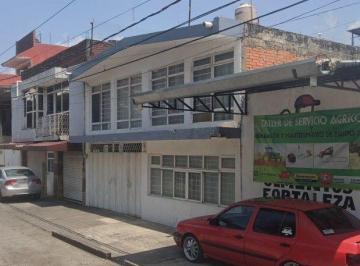 Casa de 3 habitaciones, Uruapan · Casa en Venta La Tamacua Uruapan Michoacan