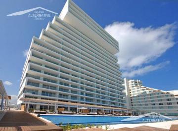 Departamento · 371m² · 4 Recámaras · 2 Estacionamientos · Emerald Tower & Spa Exclusivo Departamento en Venta