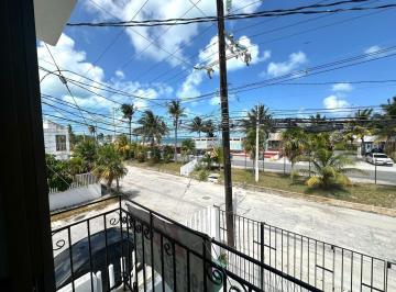 Casa · 200m² · 3 Recámaras · 4 Estacionamientos · Vendo Casa con Vista Al Mar de Puerto Juárez Residencia Villas Playa Blanca de 3 Rec en Esquina