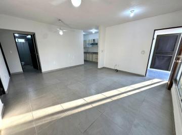 Departamento · 110m² · 3 Recámaras · 1 Estacionamiento · Vendo Lindo Depa en Fracc Izamal Sur Cancún de 3 Rec Planta Baja