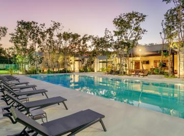 Terreno / Lote · 260m² · Terreno en Venta en Residencial Valenia en Playa del Carmen
