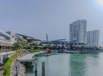 Departamento · 250m² · 4 Recámaras · Departamento de 4 Habitaciones en Venta en Puerto Cancún