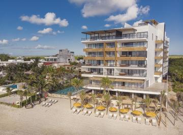 Departamento · 147m² · 1 Recámara · Departamento de 1 Recámara Frente Al Mar en Venta en The Fives Puerto Morelos